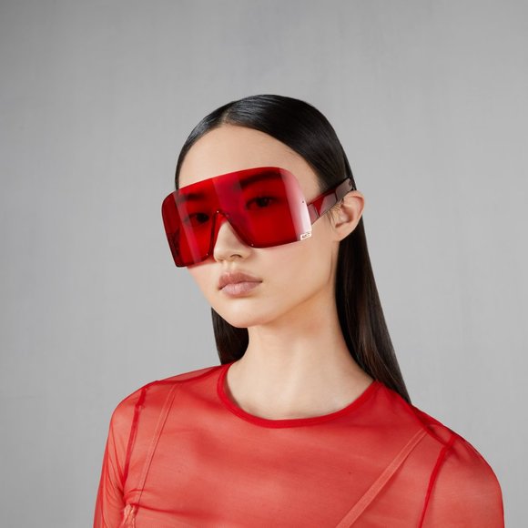 Gucci GG1631S 001 Sunglasses Transparent Red Light Red Shield Unisex GG 1631S - Picture 4 of 11